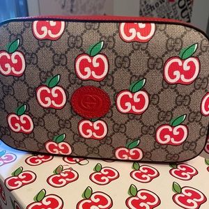 Gucci Chinese New Year Small Shoulder Bag!!